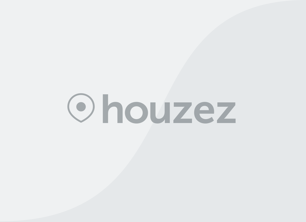 3 Bedroom Flat for Sale 5th Floor 1004 Estate