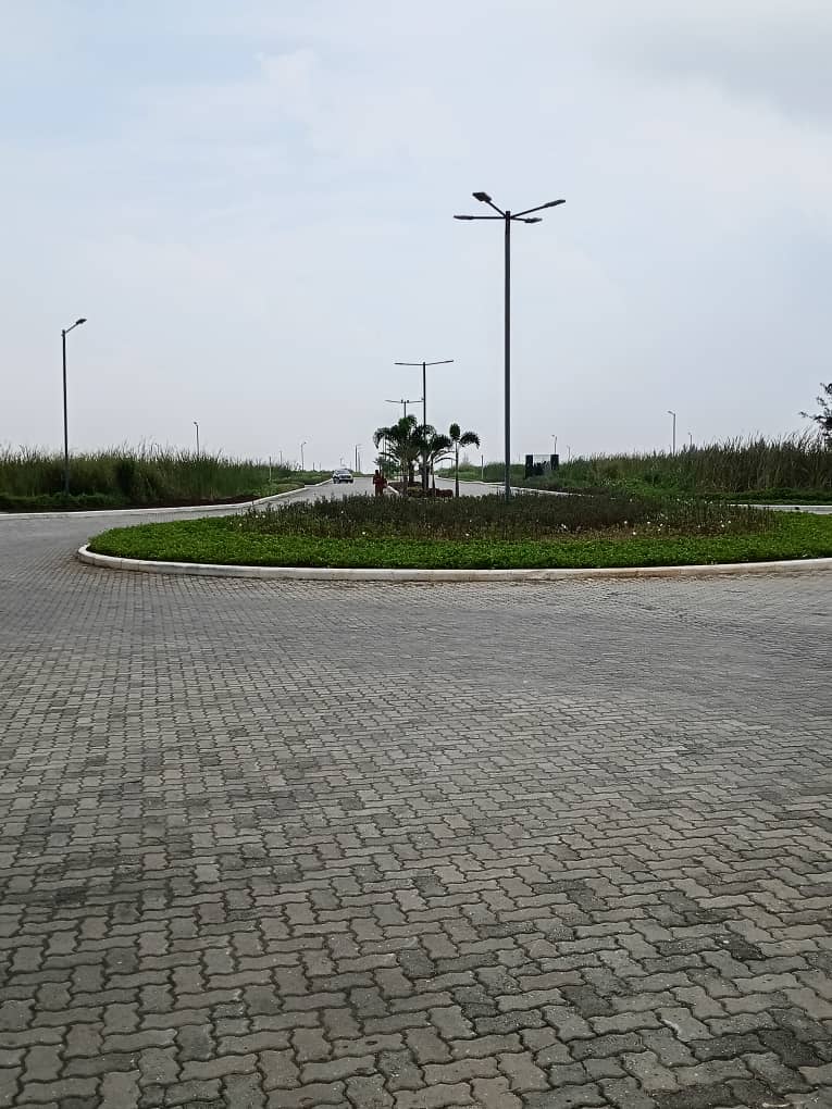 WhatsApp Image 2025-11-03 at 18.24.02_aa4c7717